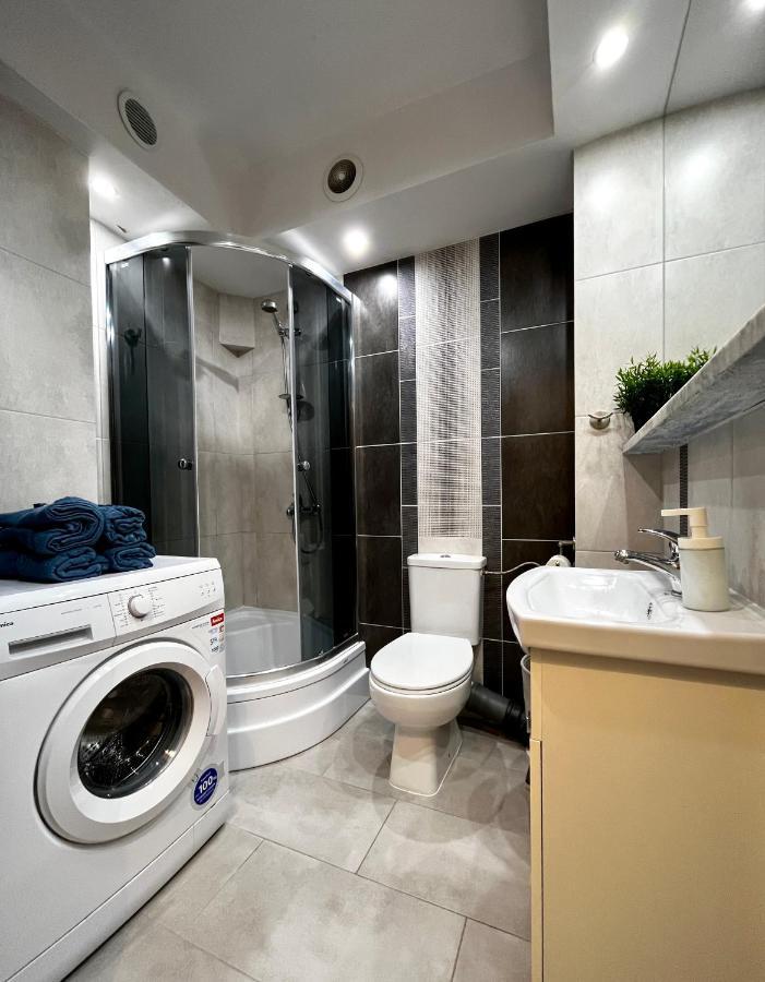 Charmig Apartment Krasków Eksteriør bilde